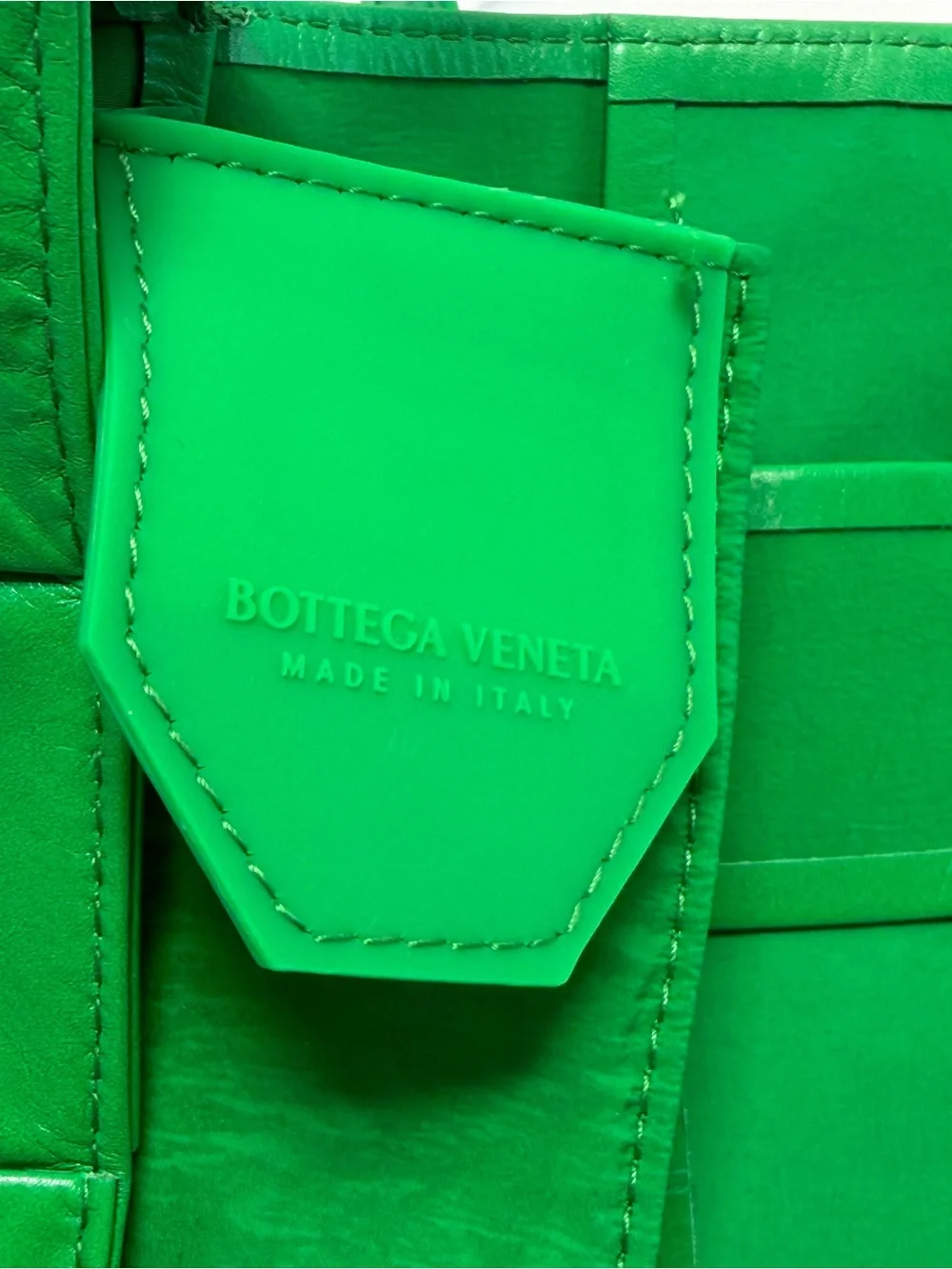 Bottega Veneta Intrecciato Green Leather Crossbody